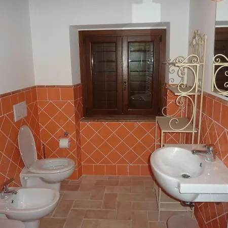 فيلة Croce Rossa Sleeps 12 Pool Wifi *