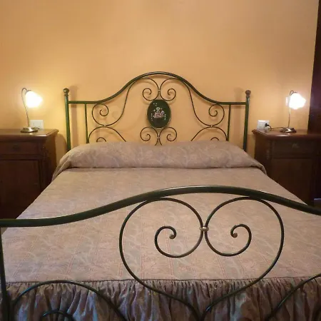 فيلة Croce Rossa Sleeps 12 Pool Wifi *